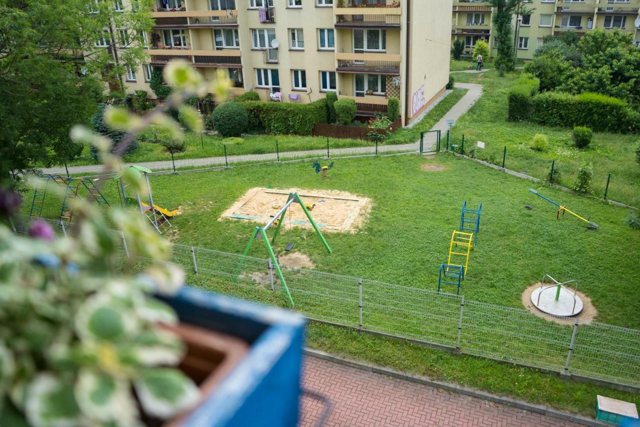 Rainbow Z Prywatnym Parkingiem Lägenhet Bielsko-Biała Exteriör bild